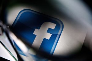 Facebook intercepts private messages